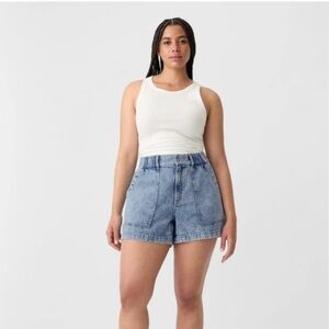 Gap Mid Rise Easy Utility 90s Mom Denim Shorts Elastic Waistband Light Wash